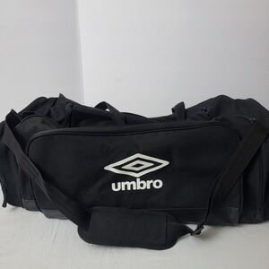 Umbro Black Large Sports Duffel Bag 65L Holdall Gym Travel Carry On